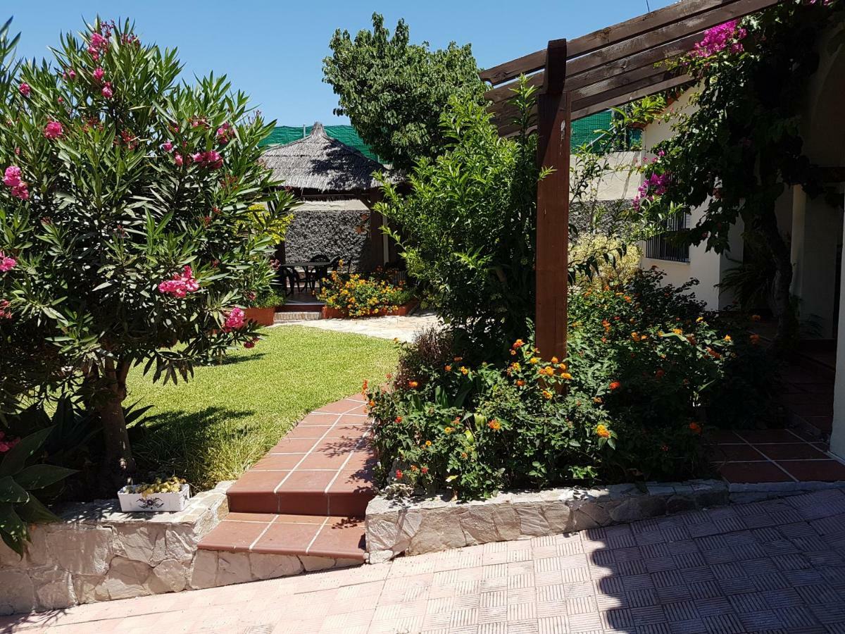 Casa Chalet Las Camelias 洛斯巴里奥斯 外观 照片